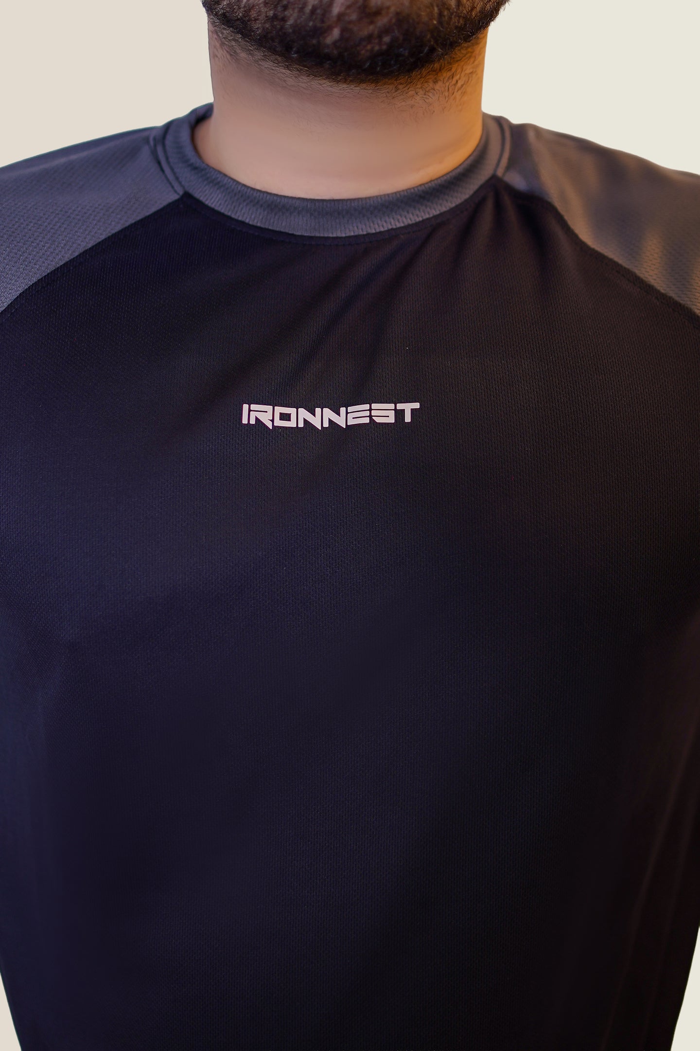 IronNest Pulserag Performance Black