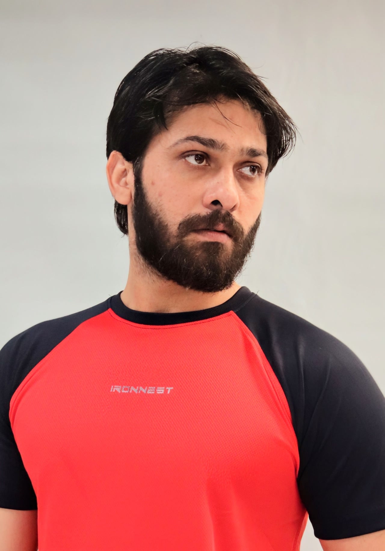 IRONNEST Athletic Raglan T-Shirt
