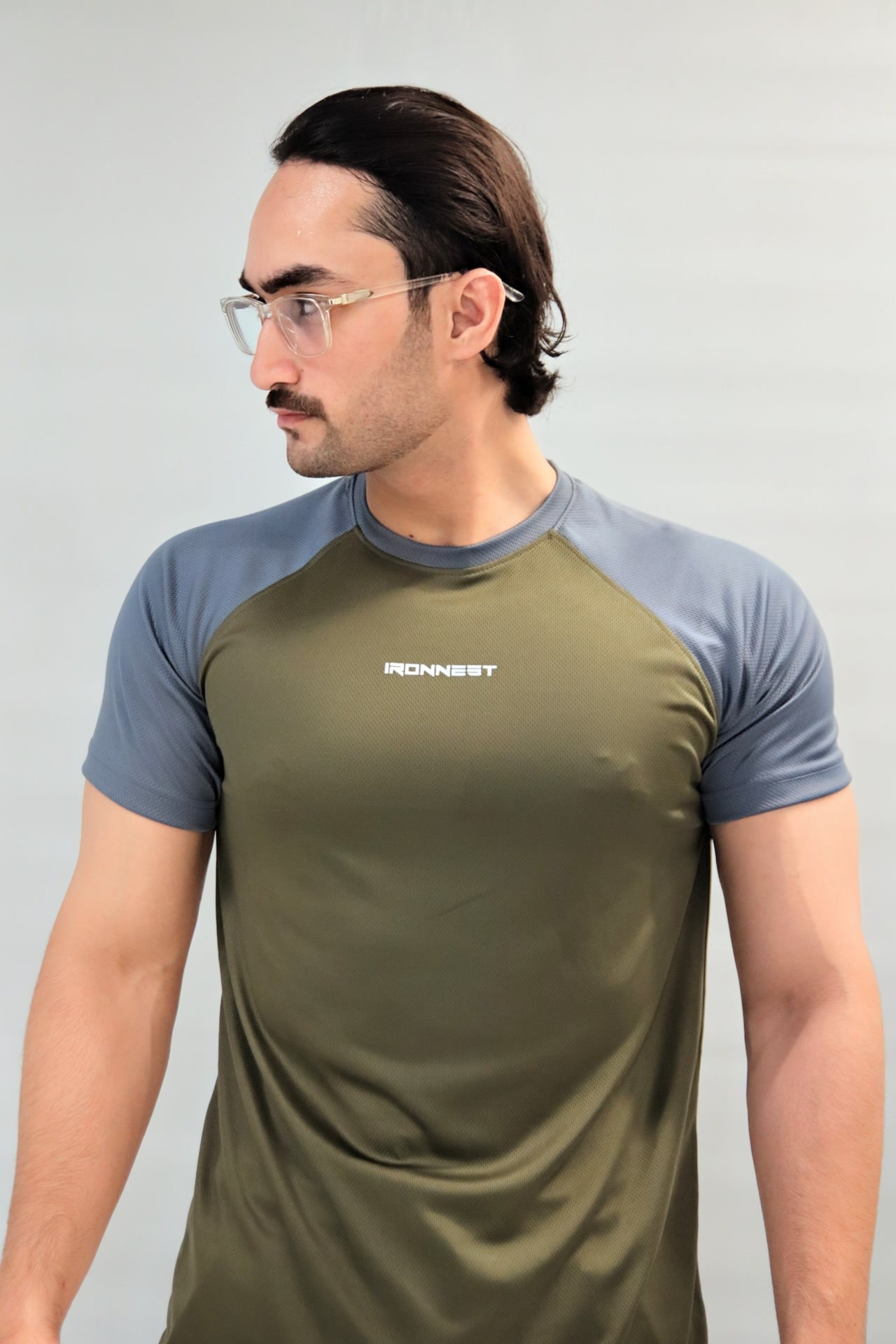 IRONNEST Athletic Raglan T-Shirt