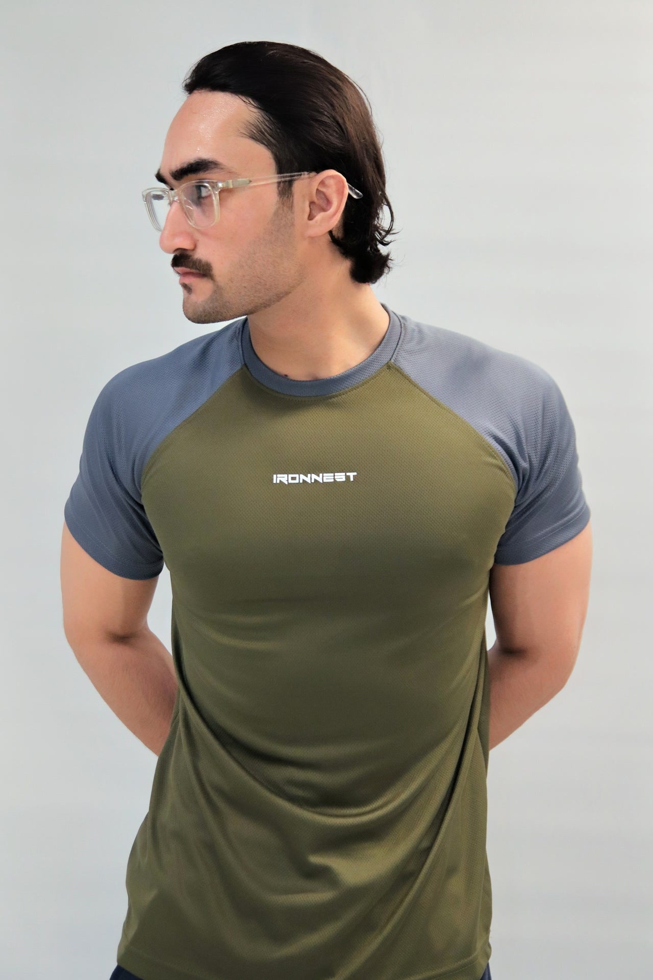 IRONNEST Athletic Raglan T-Shirt